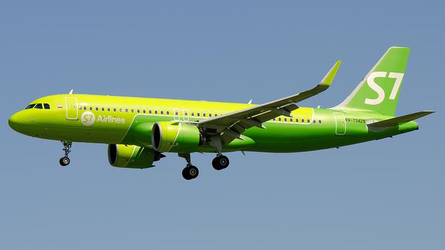 RA-73429:Airbus A320:S7 Airlines